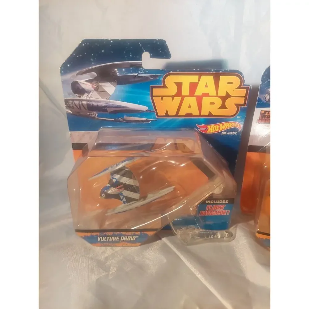 Hot Wheels Star Wars Set Of 3 Red 3 X-Wing Fighter, Ghost, Vulture Droid Sealed